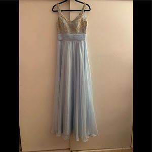 Beautiful light blue alyce Paris dress